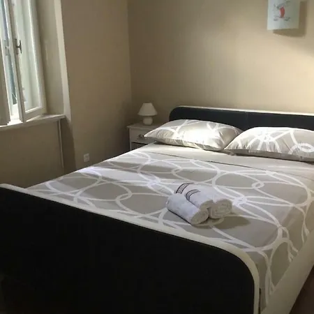 Mestrovica 1 * Zadar